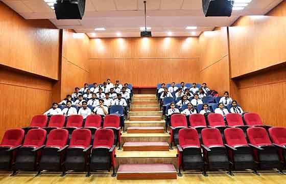 SRMU Lucknow Seminar hall