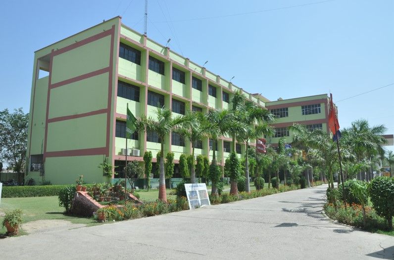 Institute of Management & Technology, Faridabad Campus Building(5)