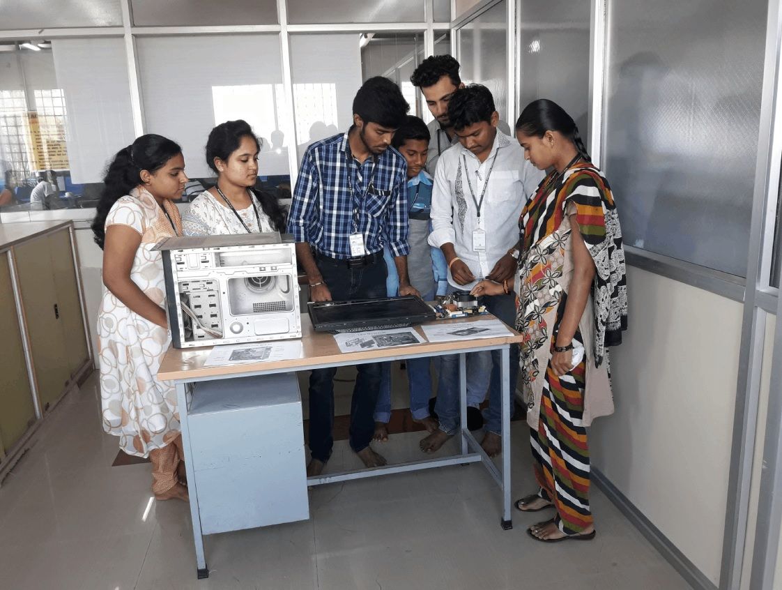 ACS College of Engineering Labs