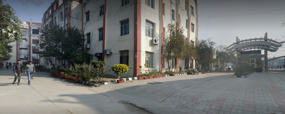 Desh Bhagat University Campus Building