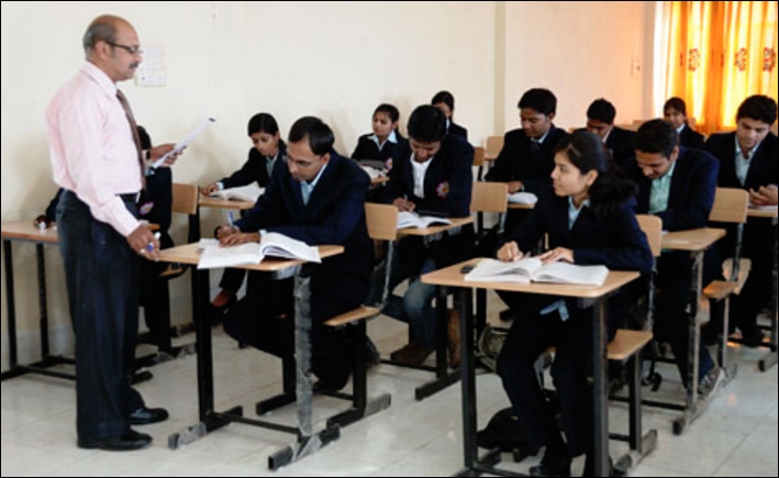 Arihant Institute of Management and Technology Classroom