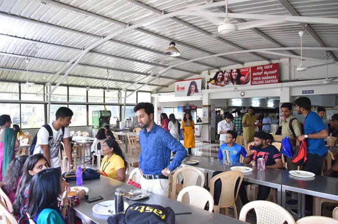 Vidyavardhaka College of Engineering Cafeteria / Mess(2)