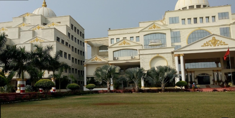 Idyllic Institute of Management Campus Building