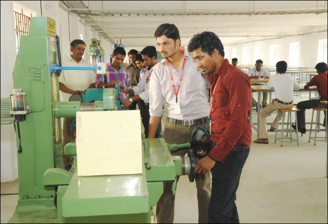 Dhanalakshmi Srinivasan Engineering College - DSEC Labs(3)