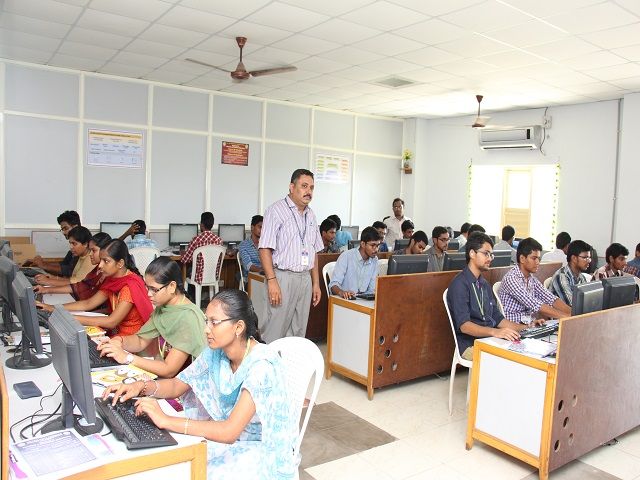 Gayatri Vidya Parishad College of Engineering Labs(2)