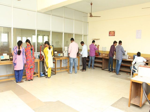 Gayatri Vidya Parishad College of Engineering Labs(6)