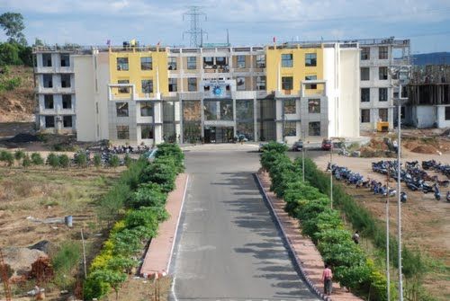 Gyan Ganga College of Technology (GGCT) Campus View