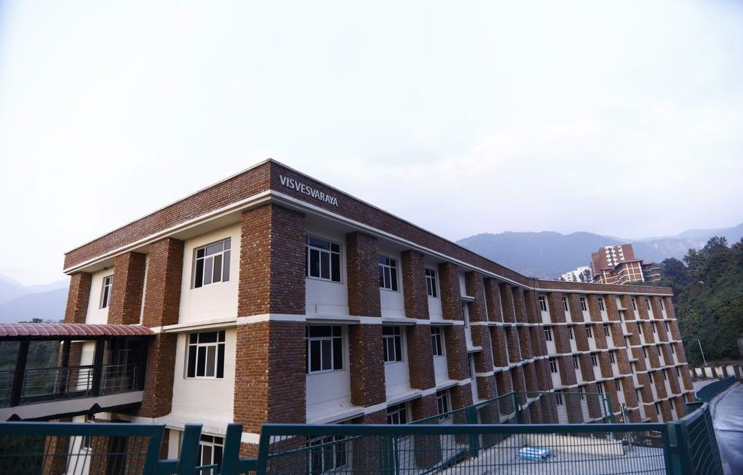 DIT University Campus Building(1)