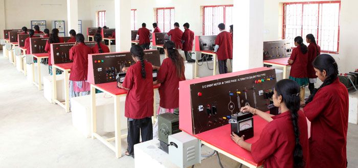 Apollo Engineering College Labs(5)