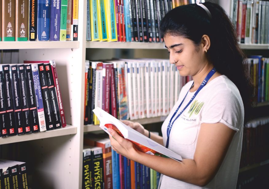 VIT Bhopal Library(3)