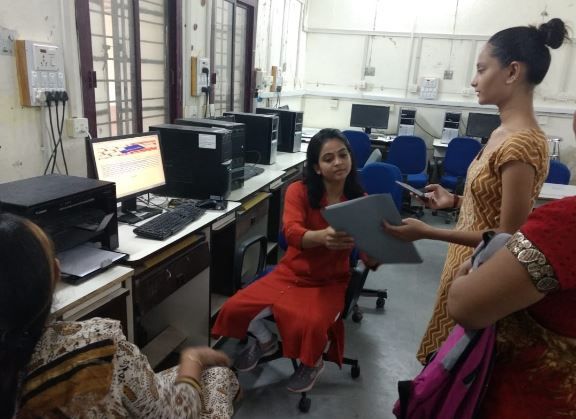 Government Polytechnic for Girls, Ahmedabad Labs