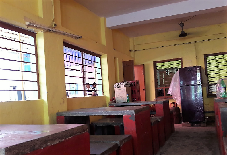 Midnapore College Cafeteria / Mess