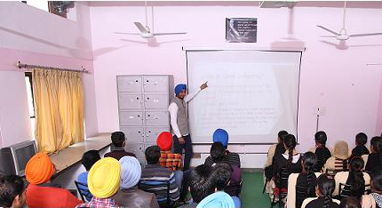 Tara Vivek College Classroom