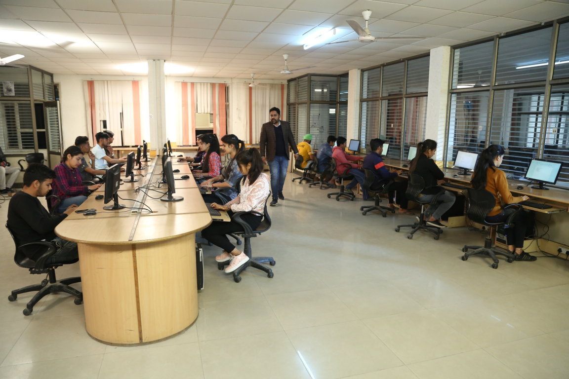Guru Kashi University Labs