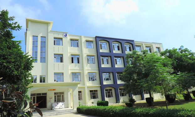 Guru Kashi University Campus Building(3)