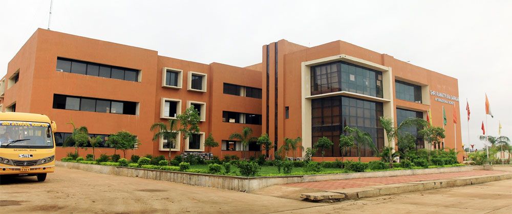 SRU Campus Building(2)