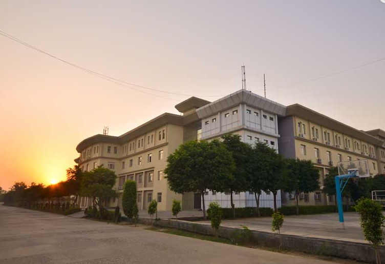 Advanced Institute of Technology and Management Campus View(1)