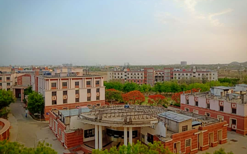 Jaipur National University Campus Building(1)