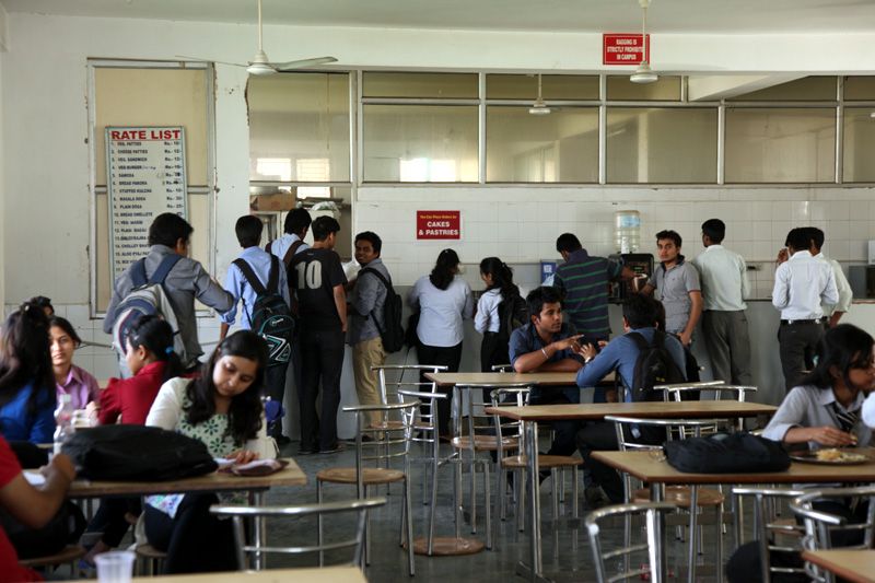 GL Bajaj Noida Cafeteria / Mess