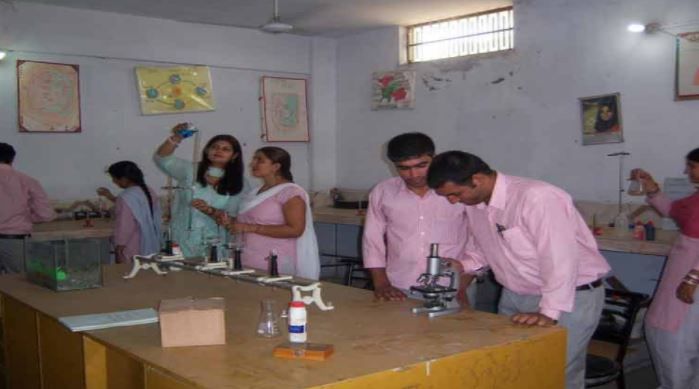 B.R. College of Education Labs(1)