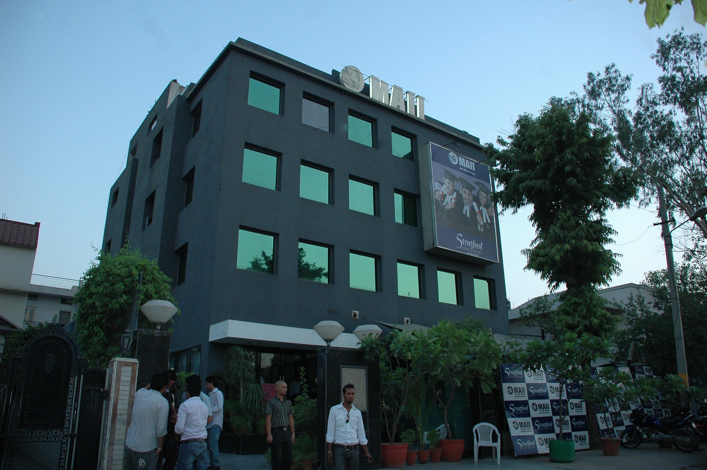 K.K. Modi International Institute Campus Building(1)