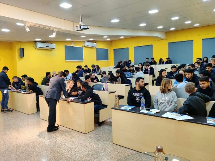 GCEC Classroom(1)