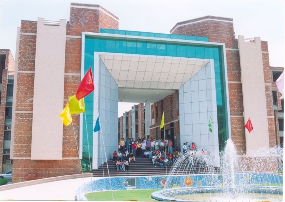 Maharaja Agrasen Institute of Technology Entrance