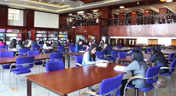 Amity University Lucknow Library