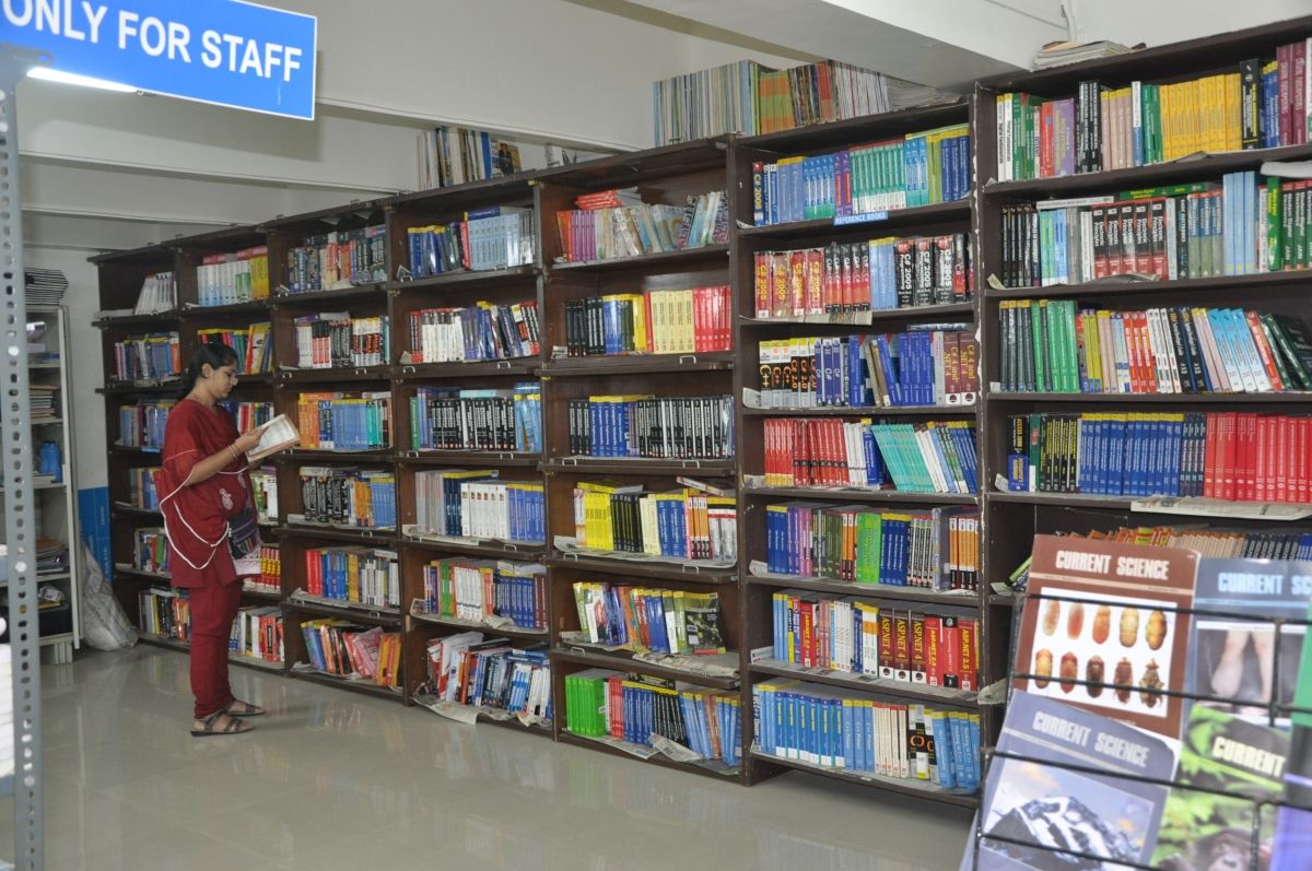 HVD College Library
