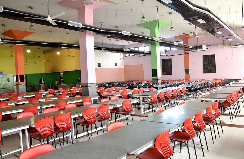 Mangalayatan University Cafeteria / Mess