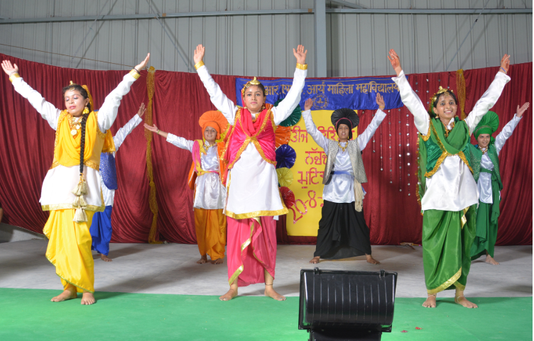 R.R.M.K Arya Mahila Mahavidyalaya Fest(2)