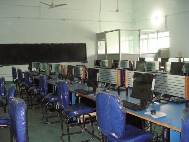 Magadh Mahila College Labs