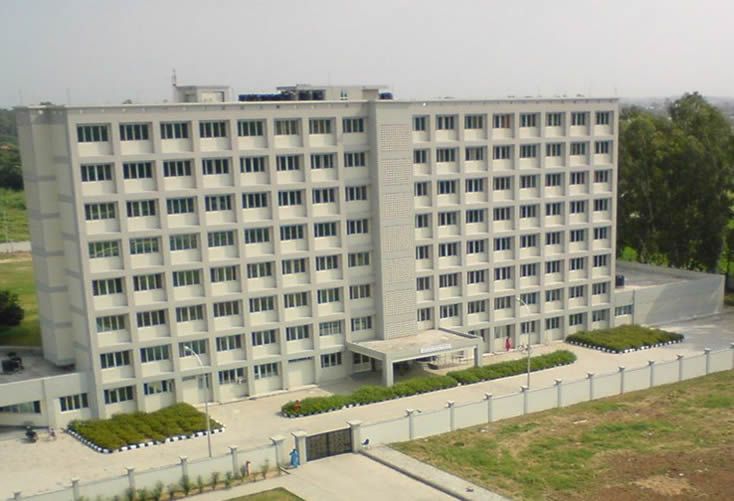 Punjabi University Patiala Campus Building(1)