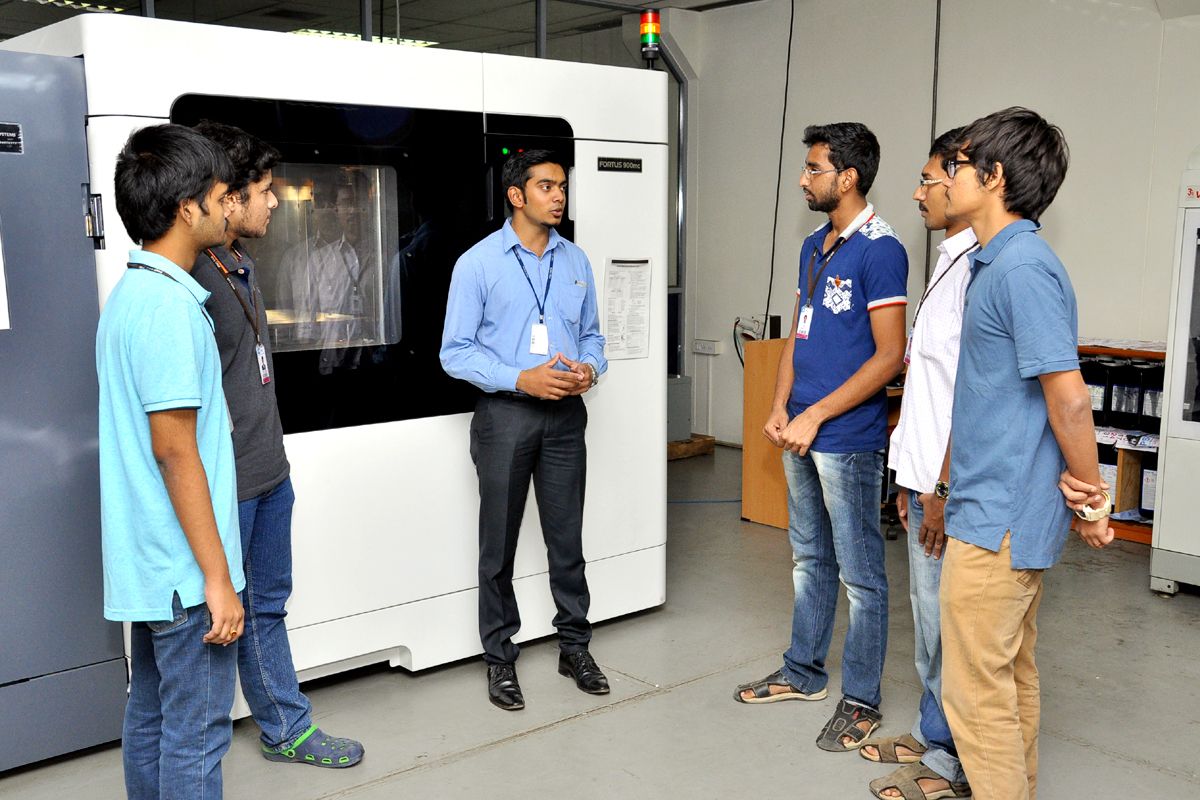 PSG Institute of Advanced Studies Labs(1)