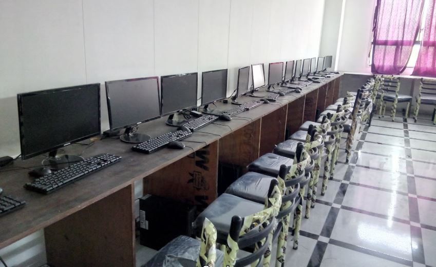 Chhatrapati Shivaji Maharaj University Labs(1)