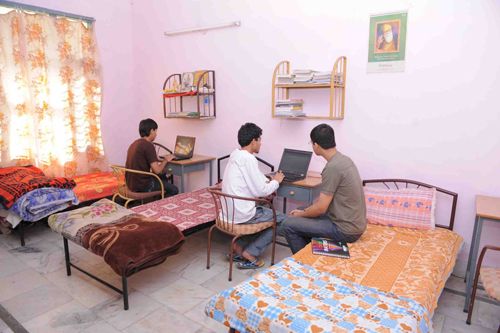 Sachdeva College of Pharmacy Hostel Room