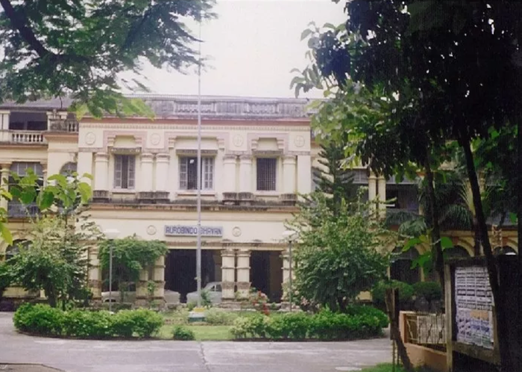 Jadavpur University Campus Building(3)