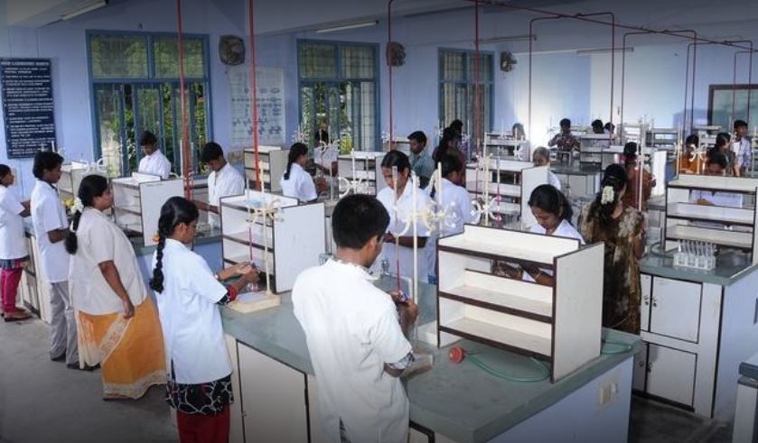 Kongu Arts And Science College Labs(1)