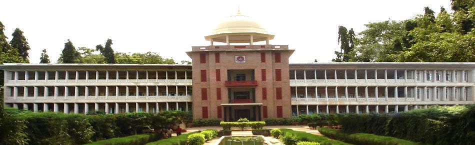 Thiagarajar College of Engineering Main Building