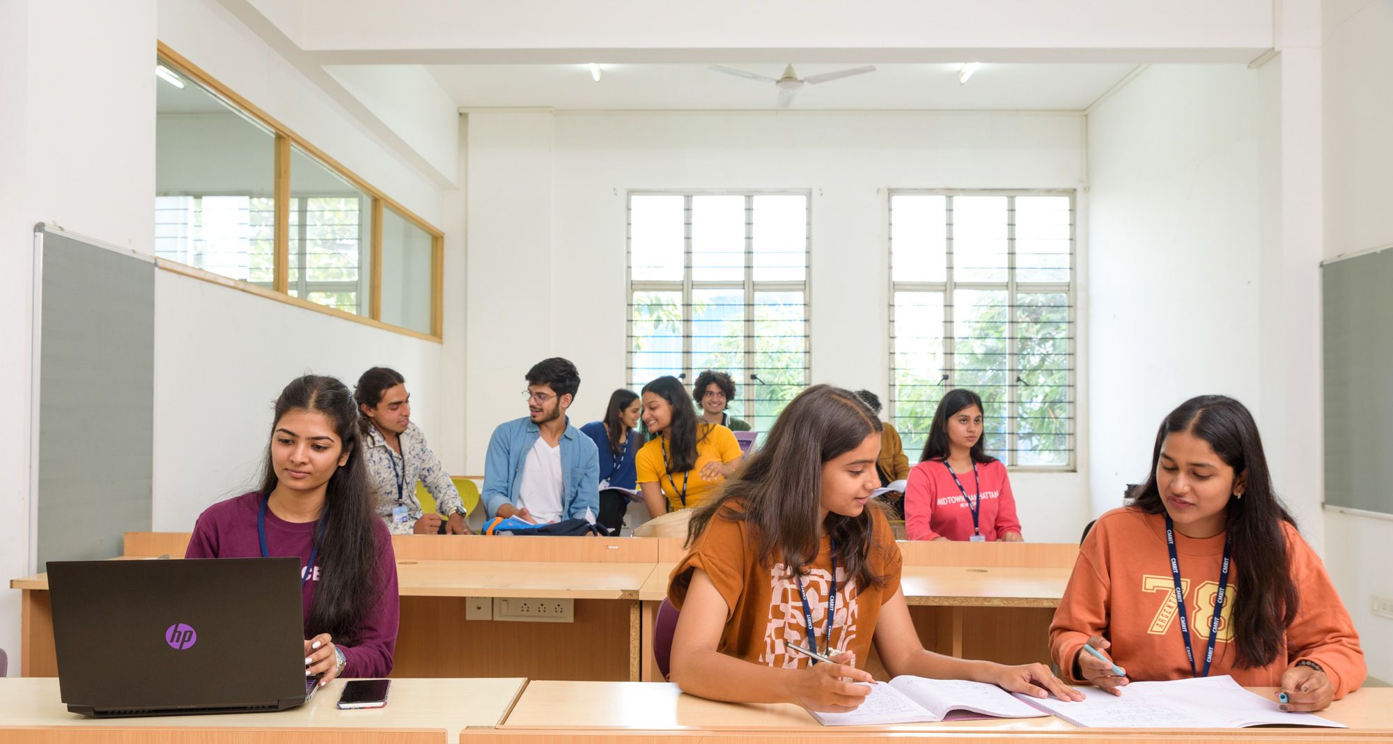 CMR University Classroom(3)