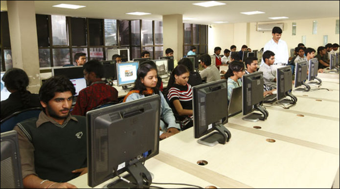 ICAT Design and Media College Labs(1)