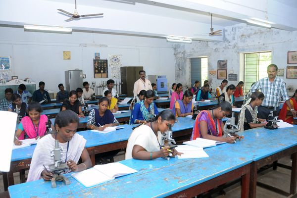 Raja Doraisingam Government Arts College Labs(1)