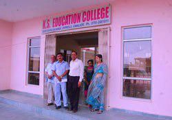 KS Education College